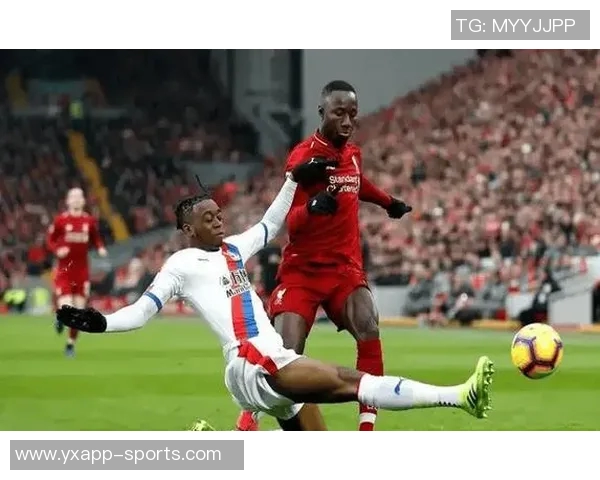 邓弗里斯喜获进球与胜利感谢小图拉姆精彩配合助力球队表现 邓弗里斯喜获进球与胜利感谢小图拉姆精彩配合助力球队表现