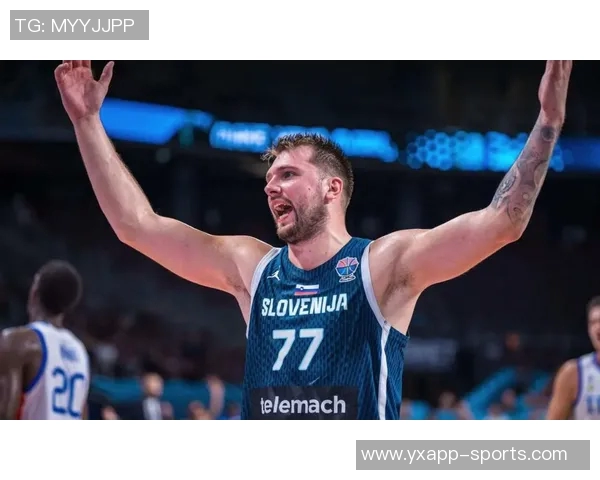 霍里直言东契奇比赛中频繁造犯规策略裁判不吹他就持续尝试